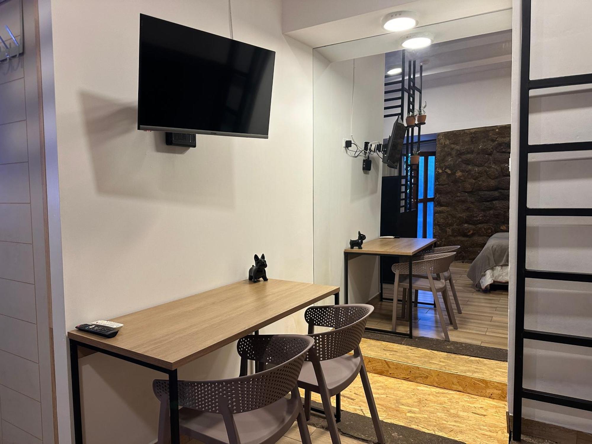 Blacky Hostel And Apartments (Adults Only) Куско Екстериор снимка