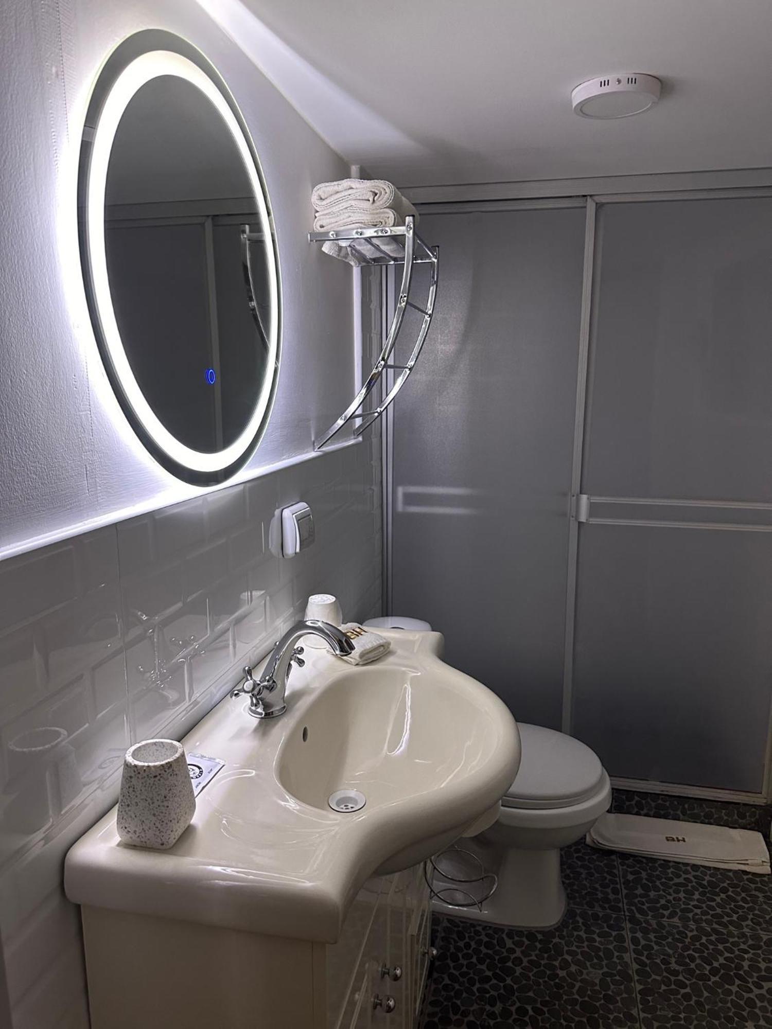 Blacky Hostel And Apartments (Adults Only) Куско Екстериор снимка