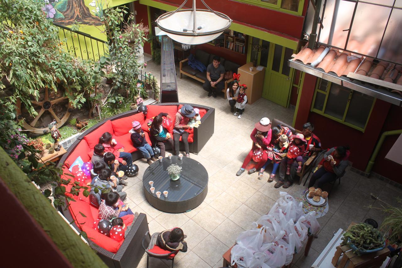 Blacky Hostel And Apartments (Adults Only) Куско Екстериор снимка